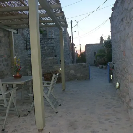 To Petradi Appartement Avgonima Kamer foto