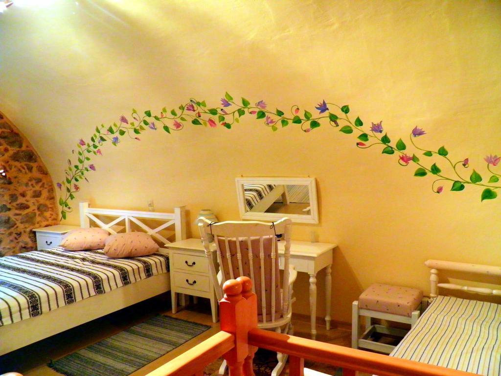 Apartment To Petradi